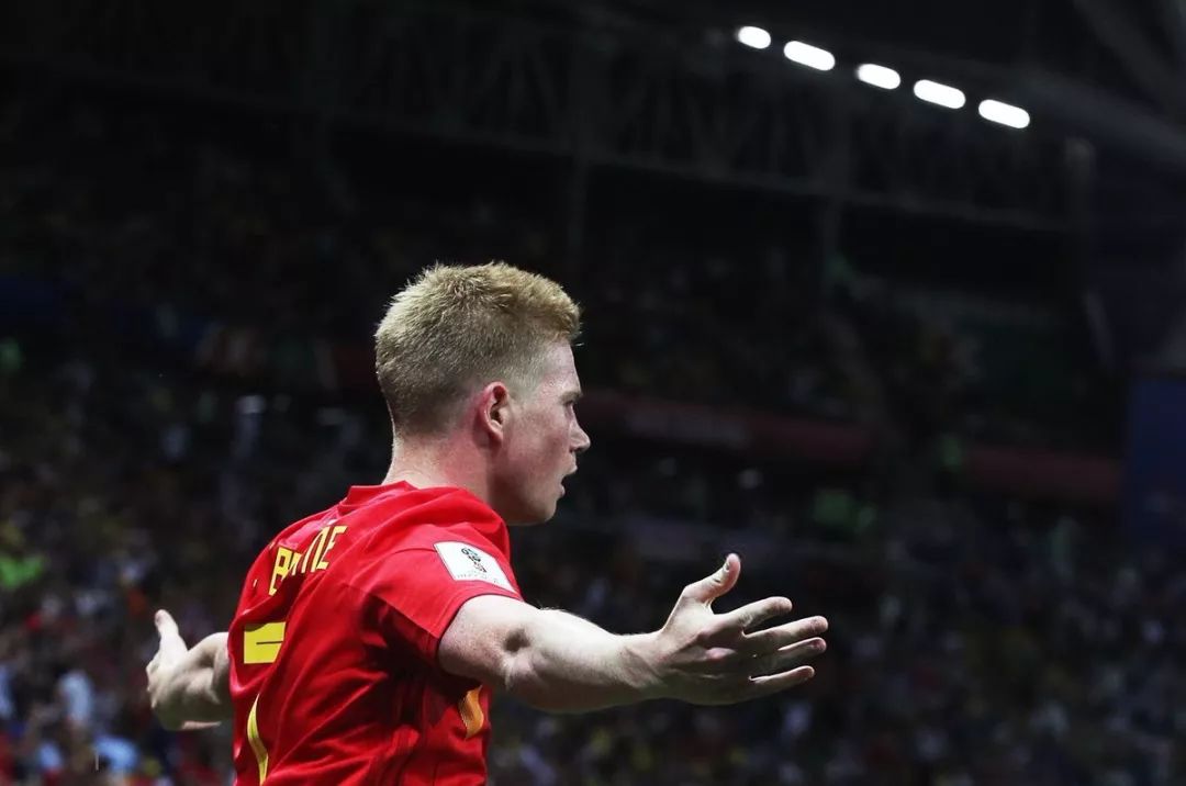 涨球了！特雷-墨菲自25年以来场均24.1分4.7助3.3三分