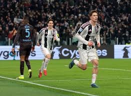 德州扑克中盘最危险时刻（德州扑克中局的高危时段）